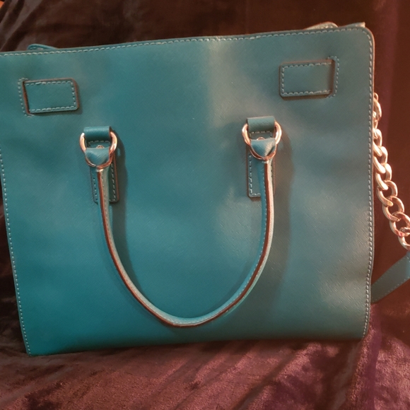 Michael Kors unique beautiful color like new bag. - Picture 7 of 10